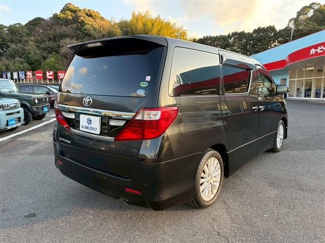 TOYOTA ALPHARD 2013 Image 31