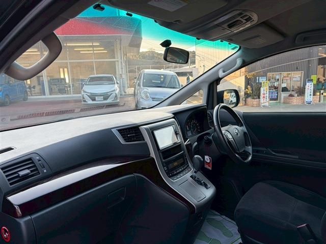 TOYOTA ALPHARD 2013 Image 31