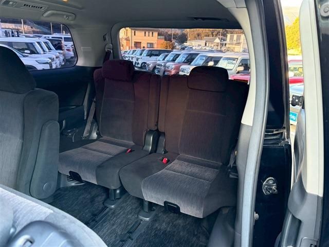 TOYOTA ALPHARD 2013 Image 31