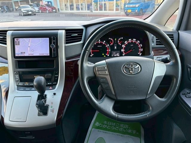 TOYOTA ALPHARD 2013 Image 31