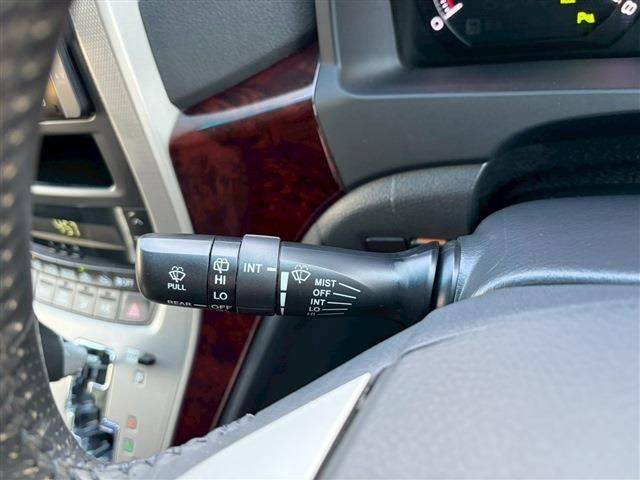 TOYOTA ALPHARD 2013 Image 31