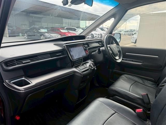 HONDA STEPWAGON SPADA HYBR 2021 Image 31