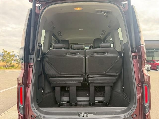 HONDA STEPWAGON SPADA HYBR 2021 Image 31