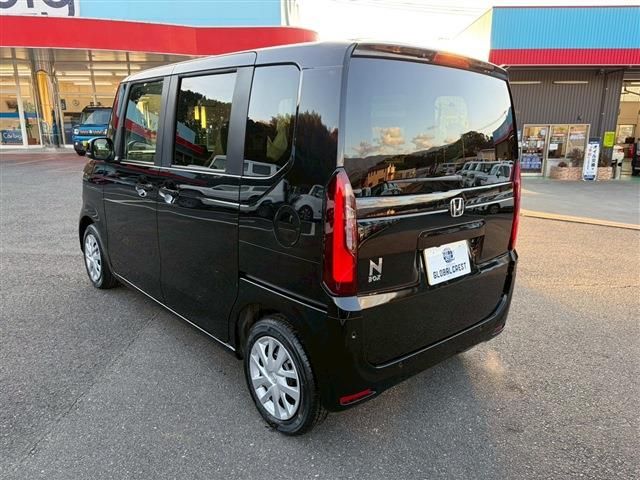 HONDA N BOX 2024 Image 31