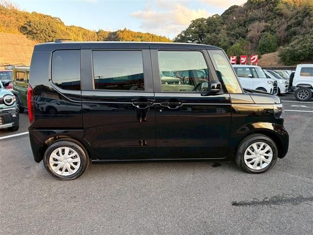 HONDA N BOX 2024 Image 31