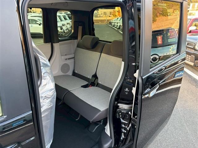 HONDA N BOX 2024 Image 31