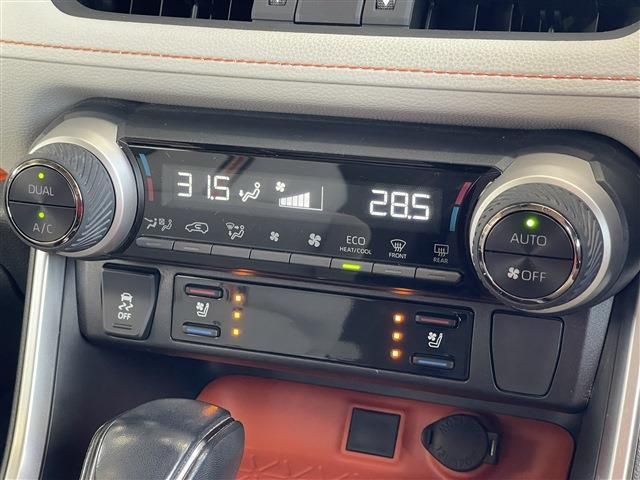 TOYOTA RAV4 4WD 2021 Image 31