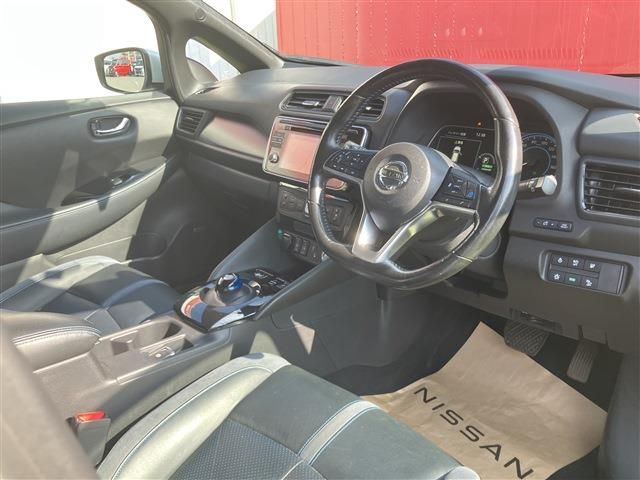 NISSAN LEAF 2020 Image 31