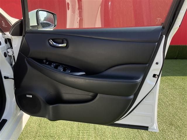 NISSAN LEAF 2020 Image 31