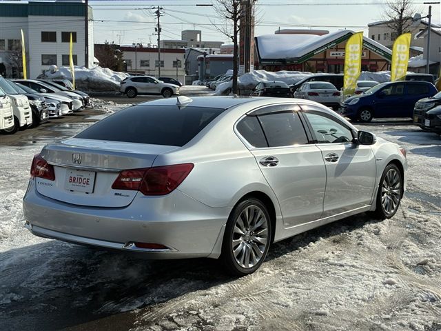 HONDA LEGEND HYBRID 2017 Image 31