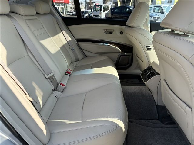 HONDA LEGEND HYBRID 2017 Image 31