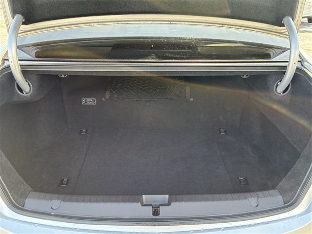 HONDA LEGEND HYBRID 2017 Image 31