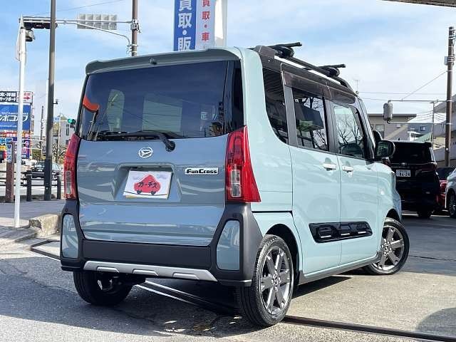 DAIHATSU TANTO FAN CROSS 2023 Image 31