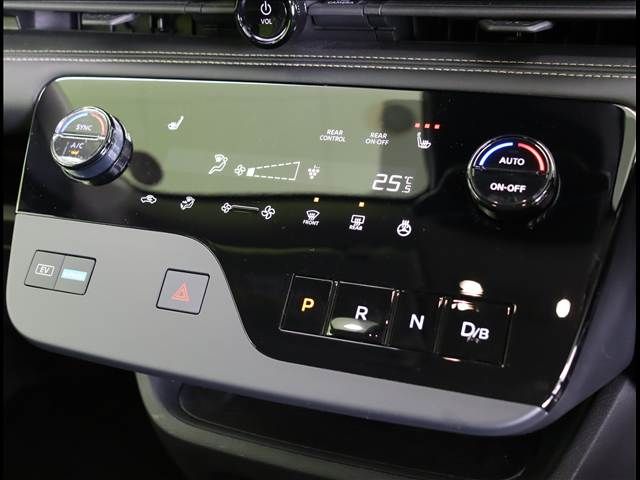 NISSAN SERENA  WG 2024 Image 31