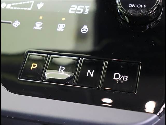 NISSAN SERENA  WG 2024 Image 31