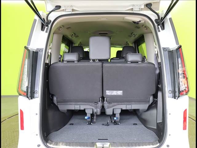 NISSAN SERENA  WG 2024 Image 31