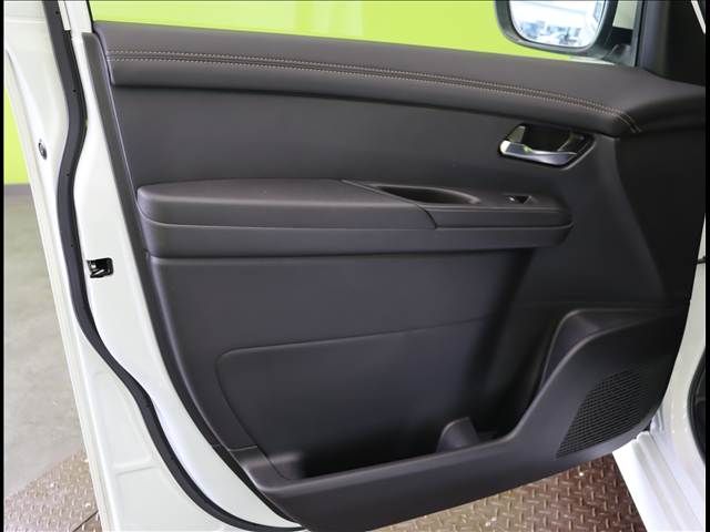 NISSAN SERENA  WG 2024 Image 31