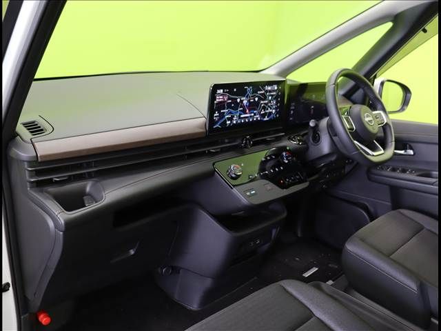 NISSAN SERENA  WG 2024 Image 31