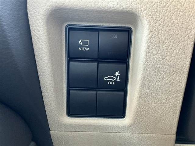 TOYOTA LANDCRUISER PRADO 2022 Image 31