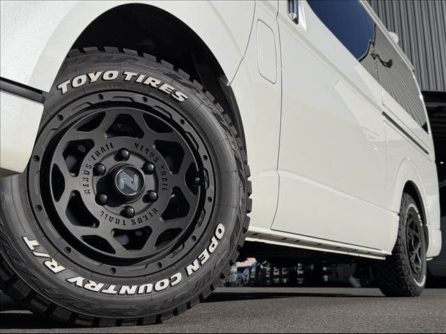 TOYOTA REGIUSACE VAN 4WD 2017 Image 31