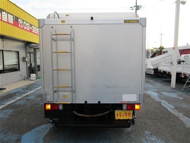 HINO DUTRO 2017 Image 31