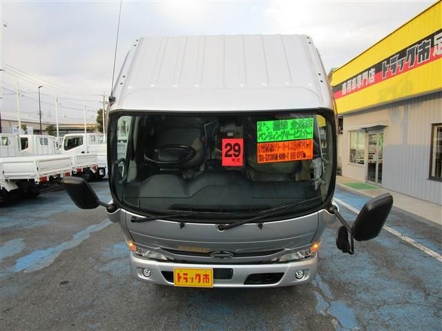 HINO DUTRO 2017 Image 31