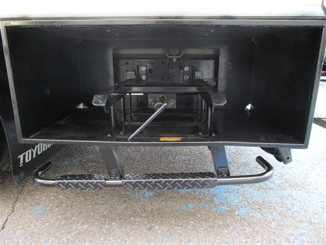 HINO DUTRO 2017 Image 31