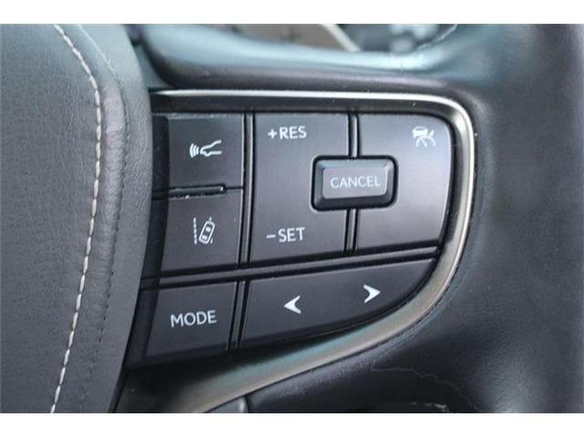 TOYOTA LEXUS LS500 2020 Image 31