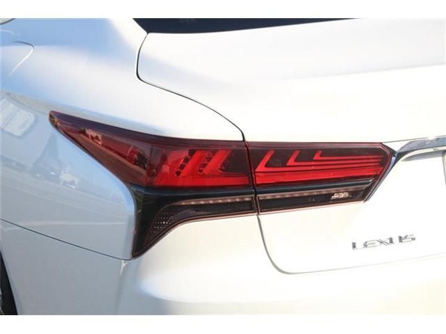 TOYOTA LEXUS LS500 2020 Image 31