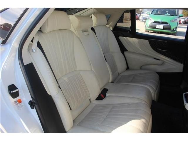 TOYOTA LEXUS LS500 2020 Image 31