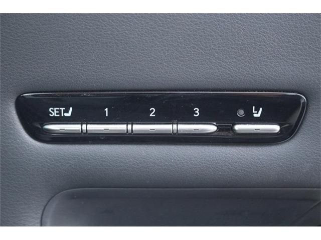 TOYOTA LEXUS LS500 2020 Image 31