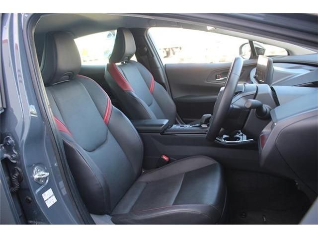 TOYOTA PRIUS PHV 2024 Image 31