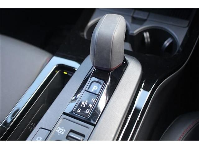 TOYOTA PRIUS PHV 2024 Image 31