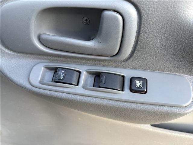 TOYOTA DYNA 2015 Image 31