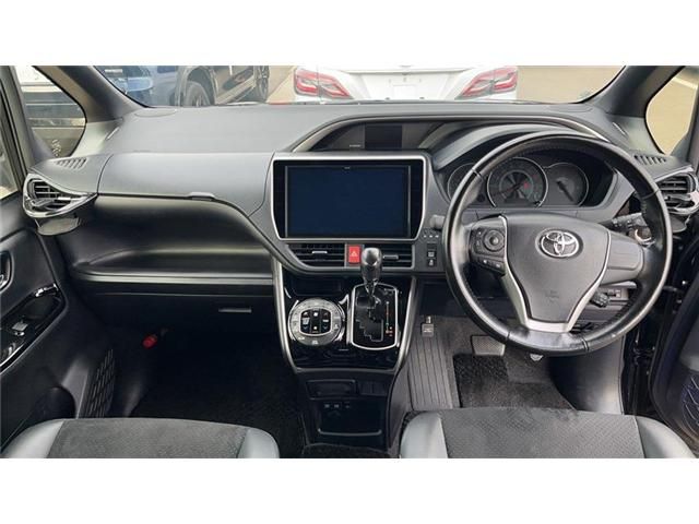 TOYOTA VOXY 2020 Image 31