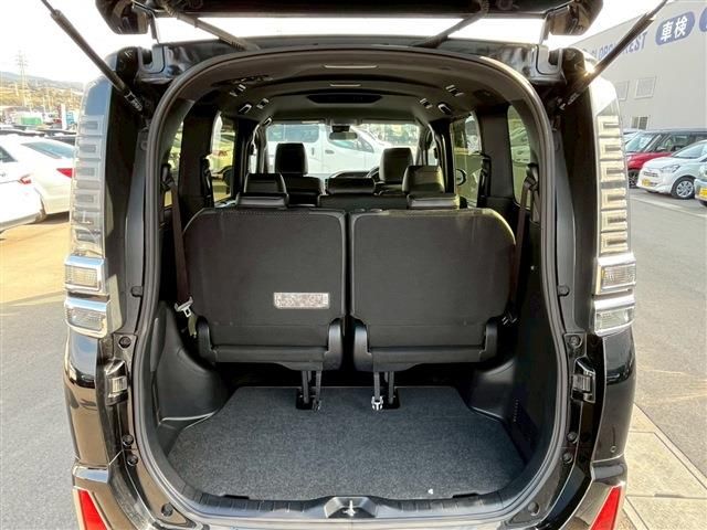 TOYOTA VOXY 2020 Image 31