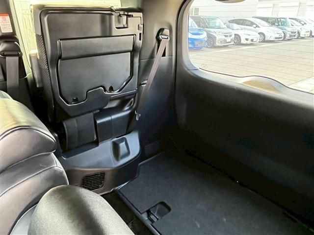 TOYOTA VOXY 2020 Image 31