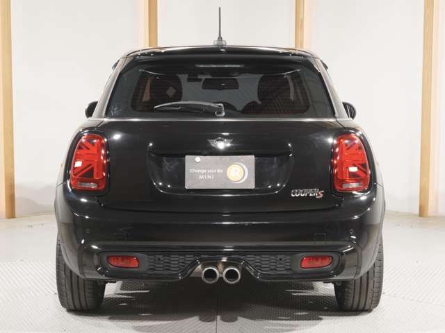 BMW MINI COOPER S 5DOOR 2019 Image 31