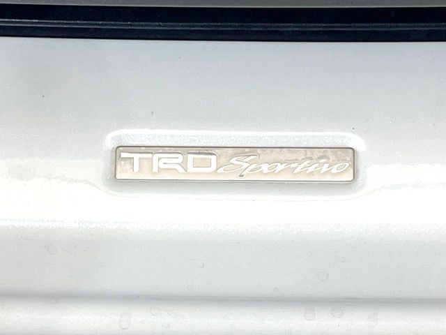 TOYOTA NOAH 2016 Image 31