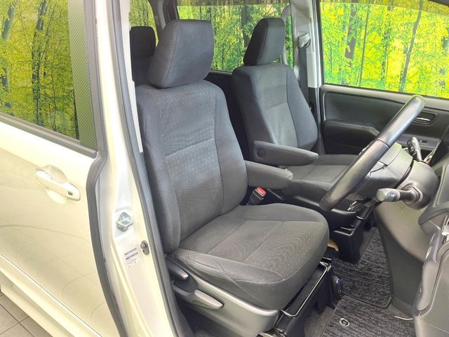 TOYOTA NOAH 2016 Image 31