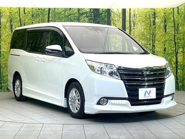 TOYOTA NOAH 2016 Image 31