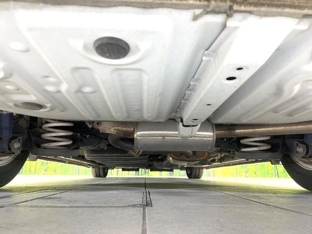 TOYOTA NOAH 2016 Image 31