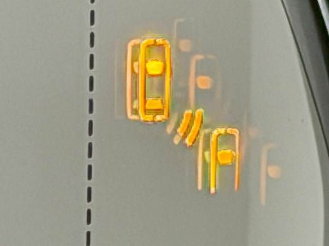 TOYOTA LEXUS RX450H+ 2023 Image 31