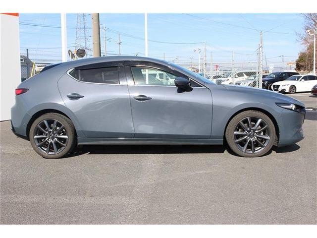 MAZDA 3 FASTBACK 2019 Image 31