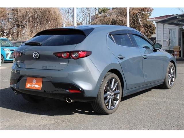 MAZDA 3 FASTBACK 2019 Image 31