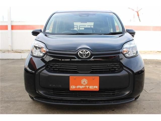TOYOTA SIENTA HYBRID 2023 Image 31