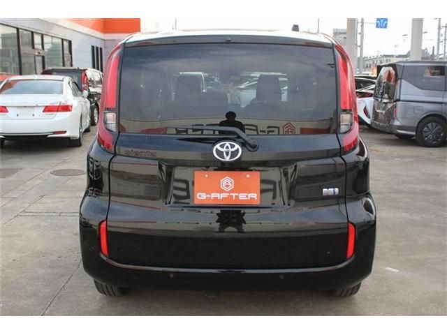 TOYOTA SIENTA HYBRID 2023 Image 31