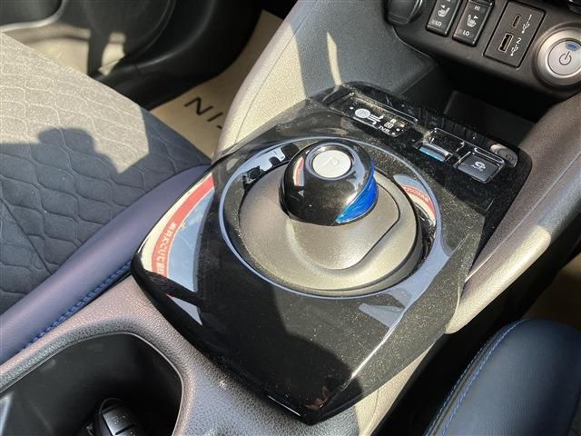 NISSAN LEAF 2021 Image 31