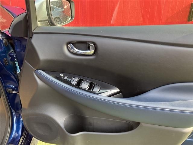 NISSAN LEAF 2021 Image 31