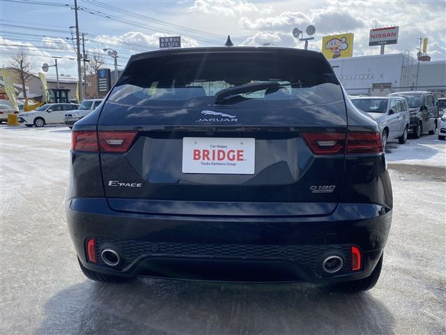 JAGUAR E-PACE 2018 Image 31